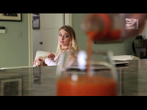 ❤️ ცხელ გოგონას დიდი ძუძუებით და მჭიდრო ფუტკრით ართმევს მამლის დამარცხებულს, მაგრამ ძალიან მძიმედ ️ სუპერ სექსი ka.8kpornvids.ru ☑